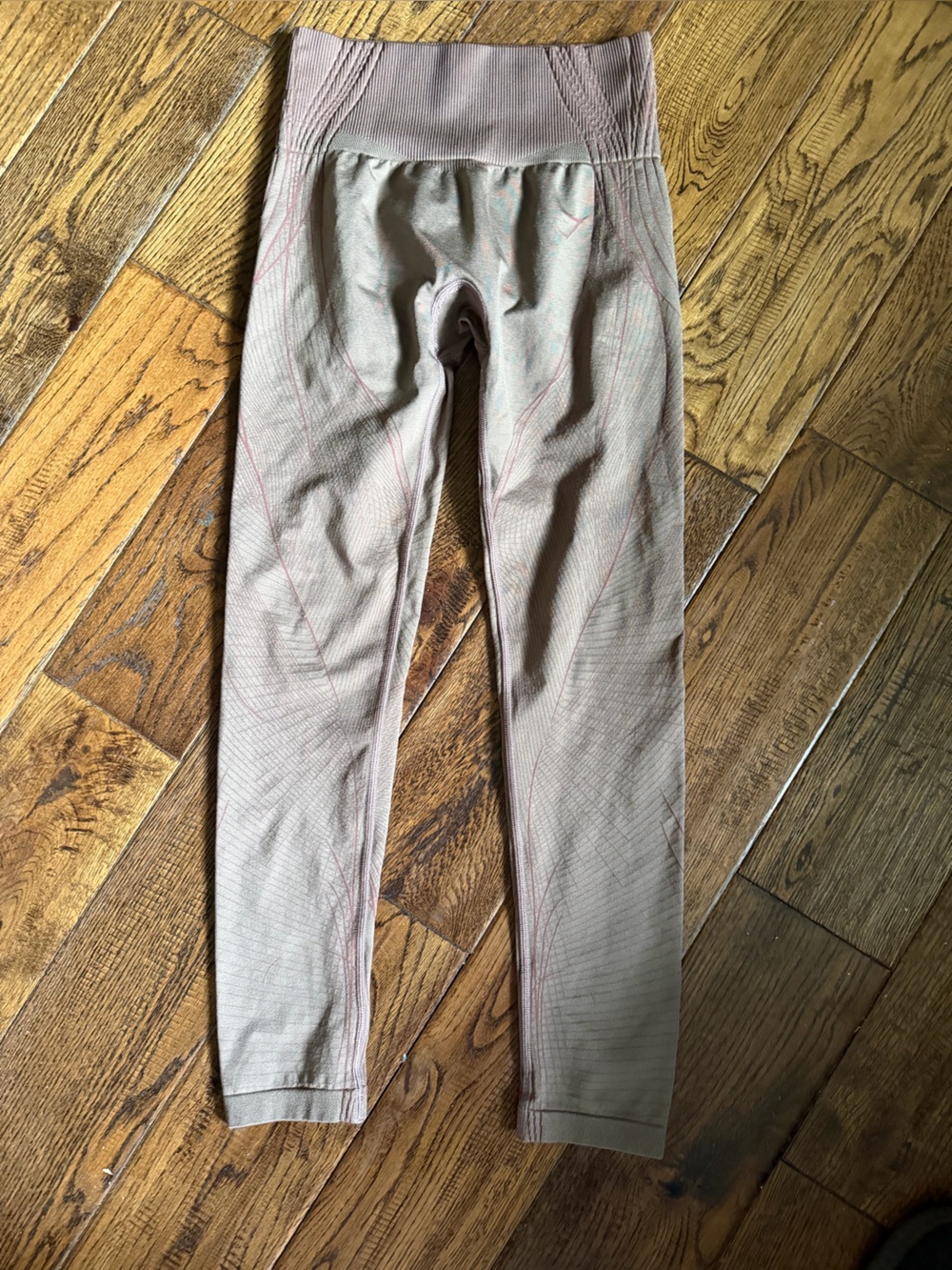 Gymshark Seamless Joggers in Taupe with Subtle Pink Stitching Size S